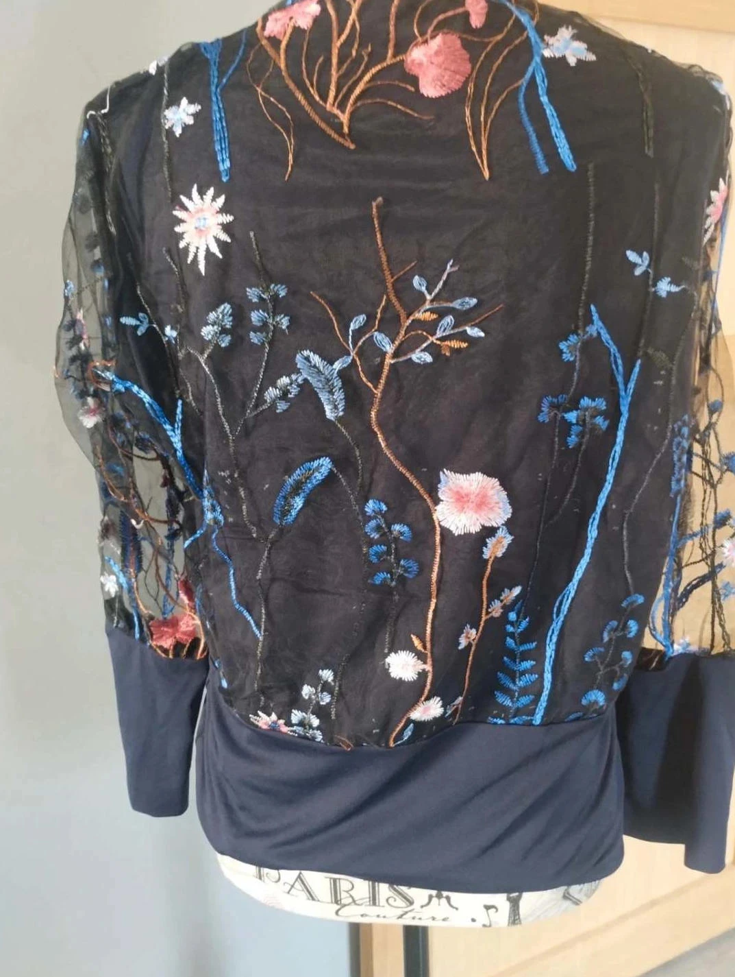 Blusa de mangas compridas transparentes florida T40 – photo 4